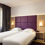 Adagio Paris Chatillon Lägenhetshotell 4*