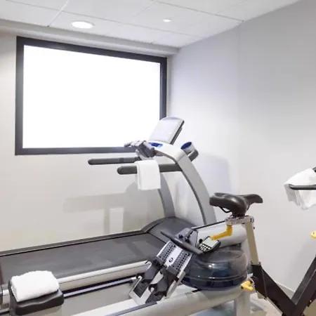 Hotel apartamentowy Adagio Paris Chatillon 4*