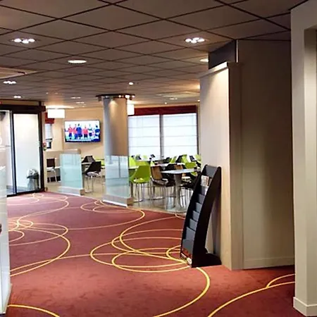 Apart-hotel Adagio Paris Chatillon