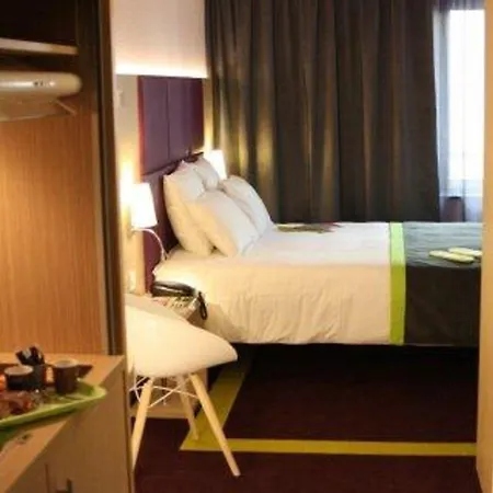 Adagio Paris Chatillon 4* Malakoff
