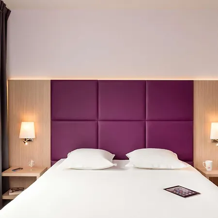 Adagio Paris Chatillon 4*