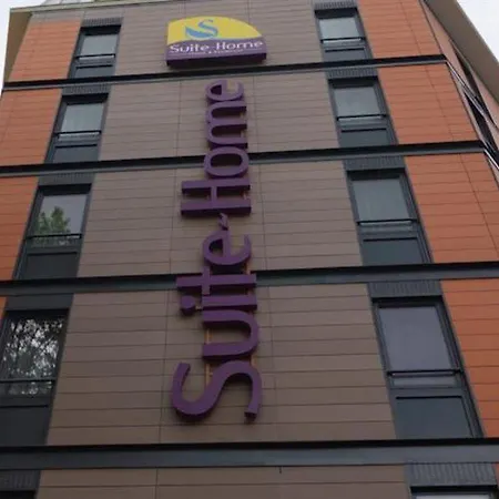 Adagio Paris Chatillon Aparthotel 4*