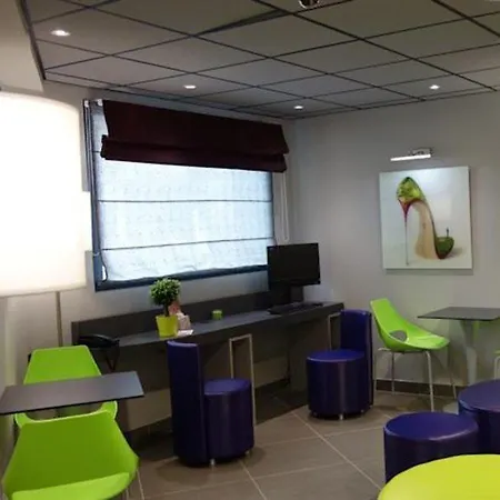 Adagio Paris Chatillon Aparthotel Malakoff