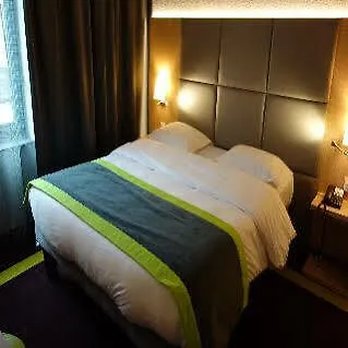 Adagio Paris Chatillon Апарт-отель Малакоф