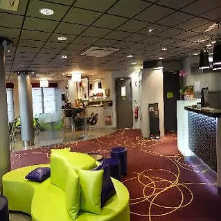 Adagio Paris Chatillon Aparthotel 4*