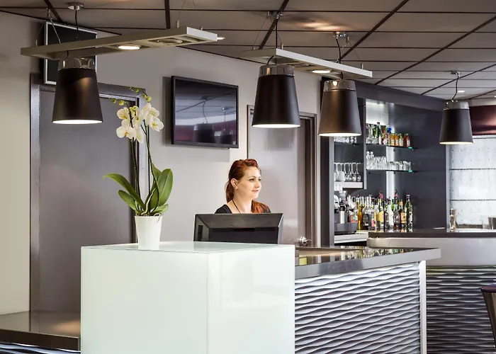 アパートホテル アダージョ パリス シャティヨン 4* マラコフ