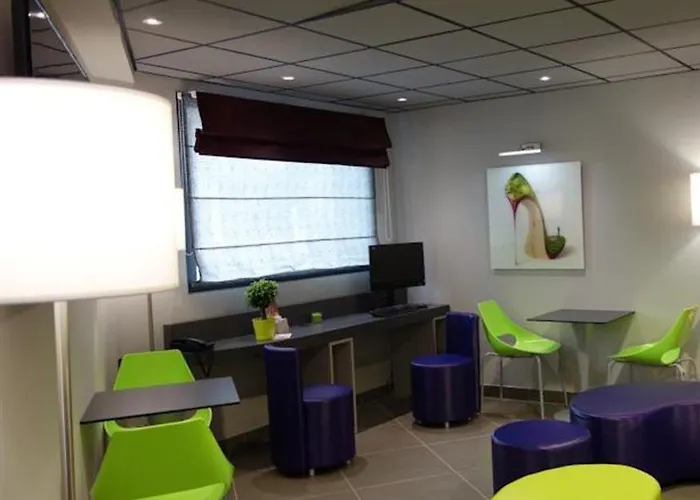 Adagio Paris Chatillon Apartahotel Malakoff